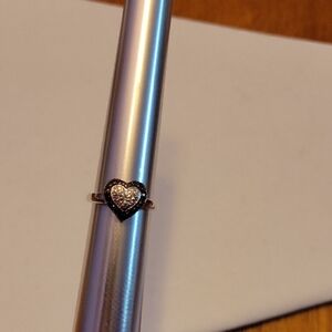 Elegant Heart-Shaped Black and Silver Ring